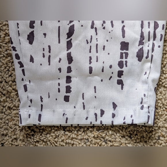 NWOT Women's XL Pants, White W/Dark Grey Pattern, Elastic Waist, Angled Pockets - Picture 4 of 9